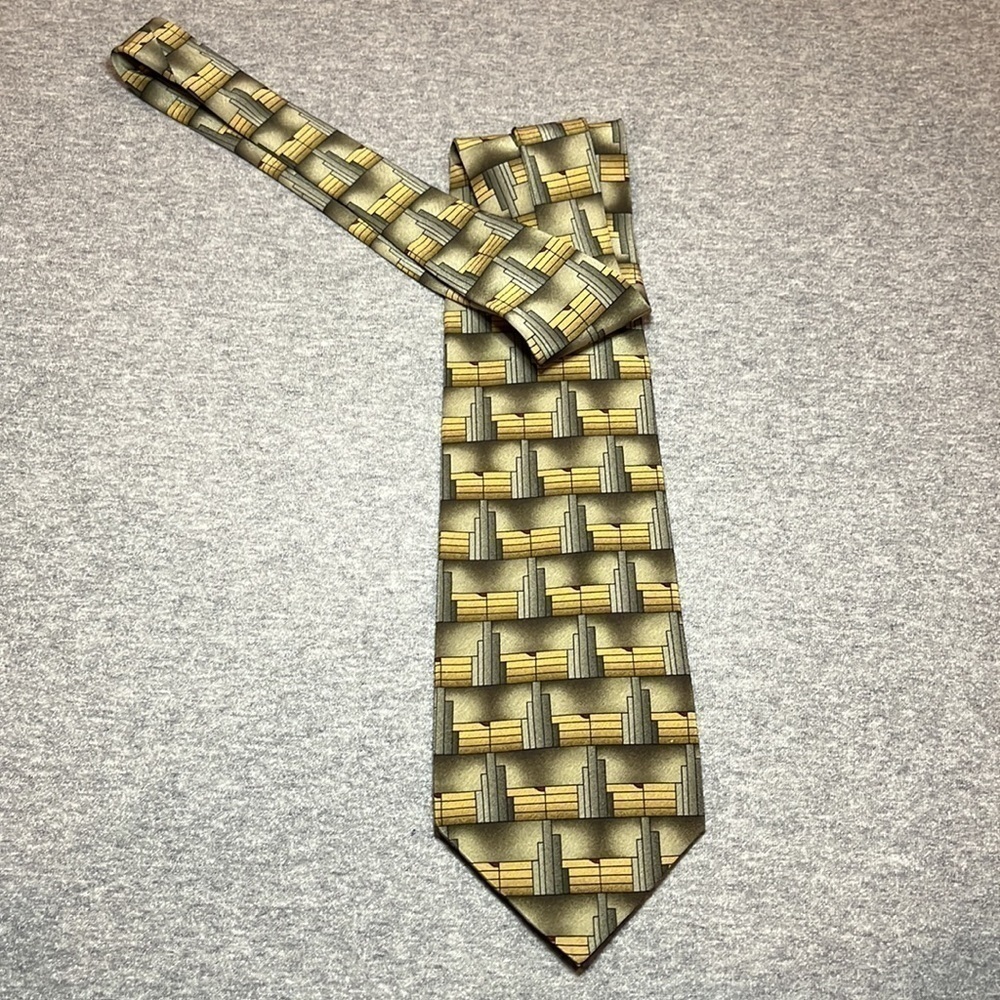 Grateful Dead silk neck tie.